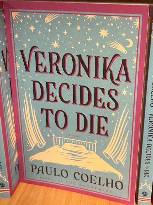 Veronika Decides to Die by Paula Coelho